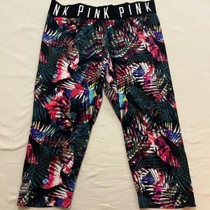 VICTORIA'S SECRET PINK ULTIMATE CROP LEGGINGS LARGE